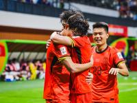 开云体育平台APP-国内足球盛事赛场热血澎湃飞扬