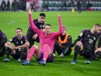 开云下载-拜仁慕尼黑击败沃尔夫斯堡，取得德甲联赛的胜利