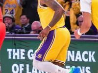 开云体育-骑士遭遇惨败，湖人豪取七连胜