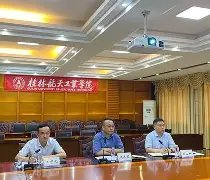 亚眠难抵敌手压力，落后一步