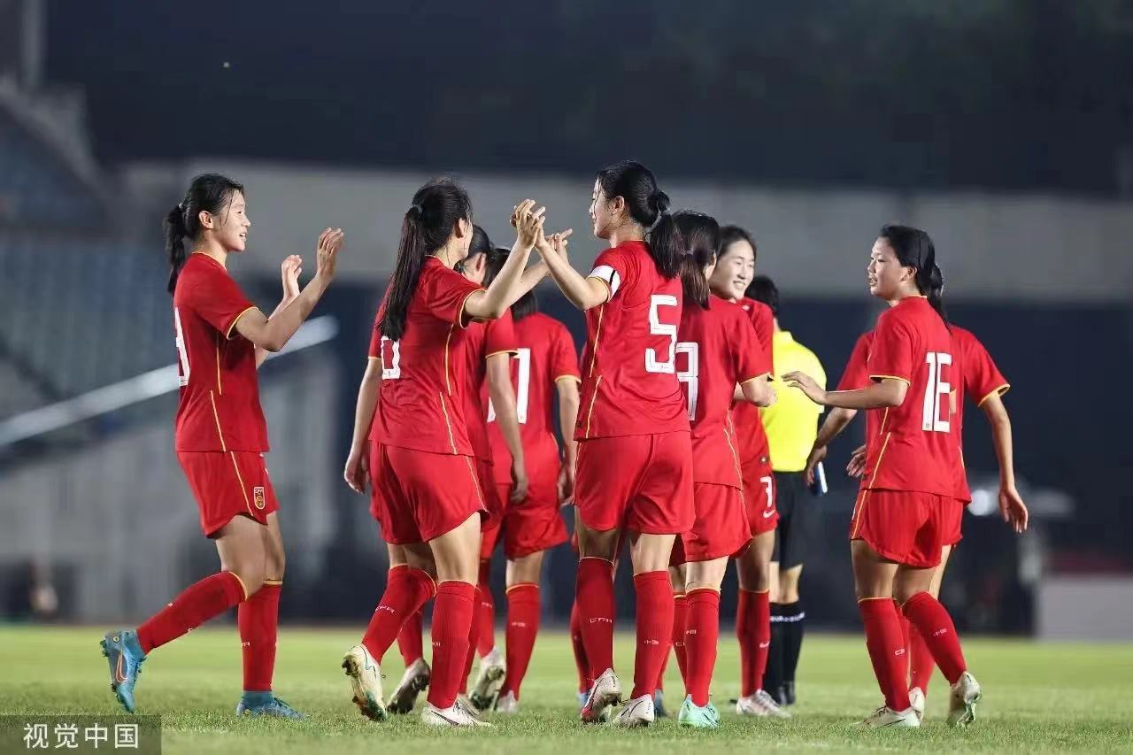 中国国家女子足球队成功晋级四强