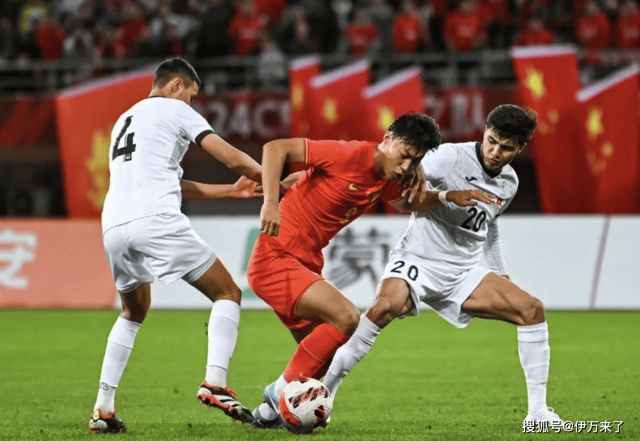 包含亚洲足坛一大战，中国球队反击成功的词条
