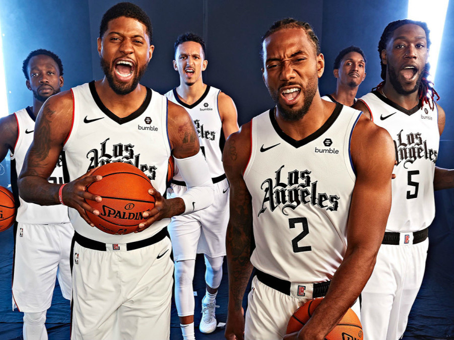 快船女主帅率队取得开门红